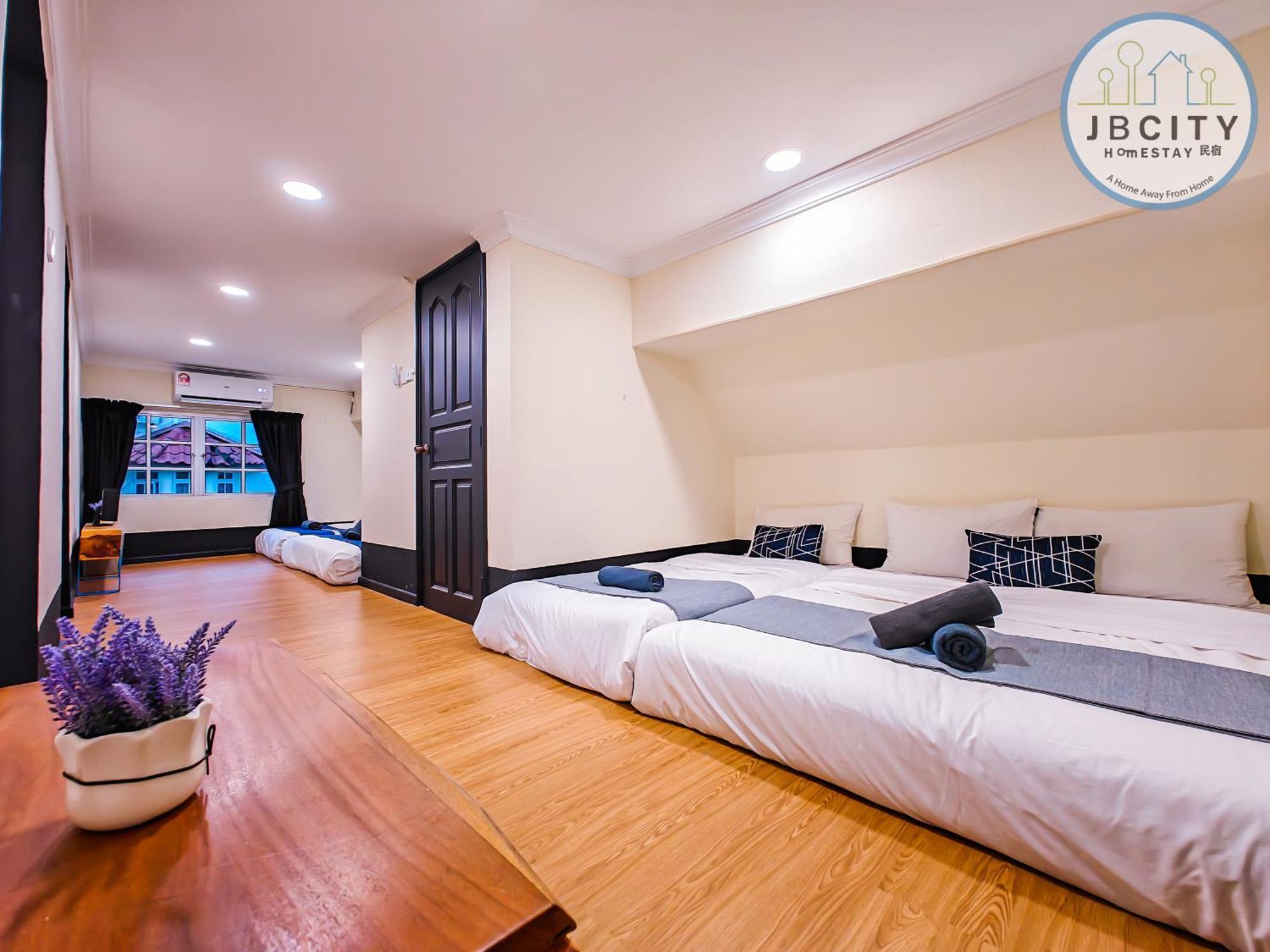 Holiday home Jb Town By Rr Jbcity *